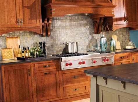 Dura supreme cabinetry - For 70 years, professional kitchen designers from coast to coast have looked to Dura Supreme for cabinetry that fulfills their customer's desire for personalized design choices and outstanding ...